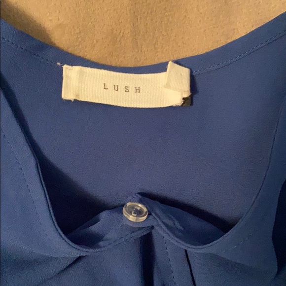 shirt - Picture 3 of 3